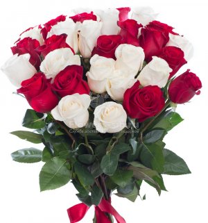 BOUQUET OF 31 ROSES